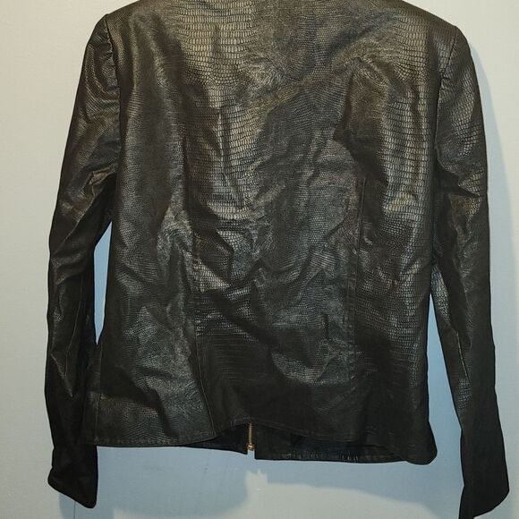 Maggie London Jacket  - Picture 4 of 11